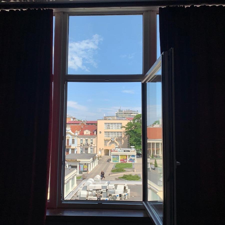 Greek Hostel Odessa Eksteriør billede